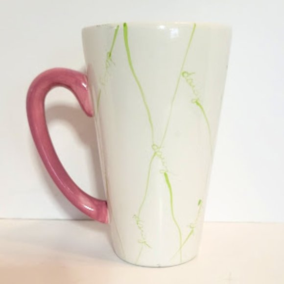 OVERSIZED PINK DAISY MUG WITH PINK HANDLE AND GREEN VINES SPELLING OUT "DAISY" - Picture 2 of 6